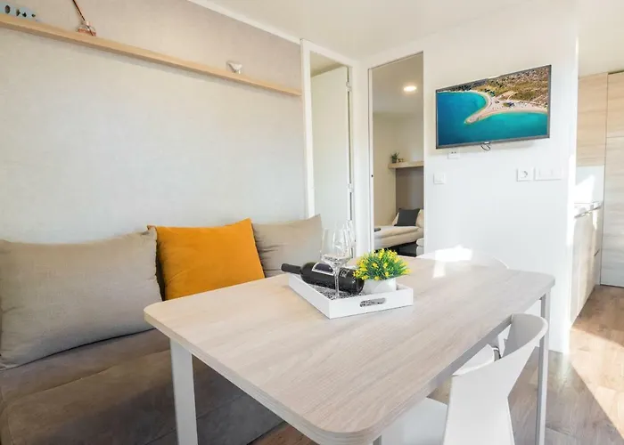 Apartamento And Mobile Homes